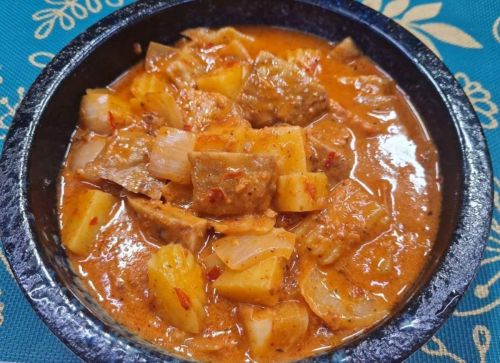 Massaman Curry with Faux Meat